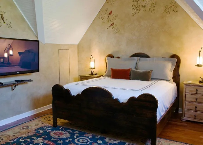 Harvey House Bed & Breakfast Oak Park