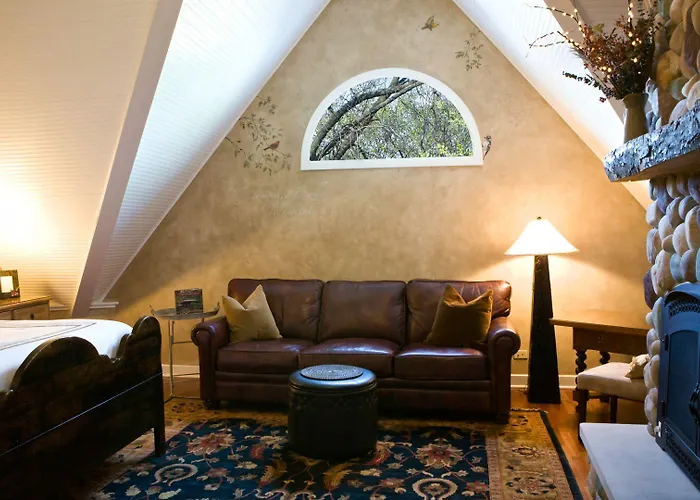 Harvey House Bed & Breakfast 3*