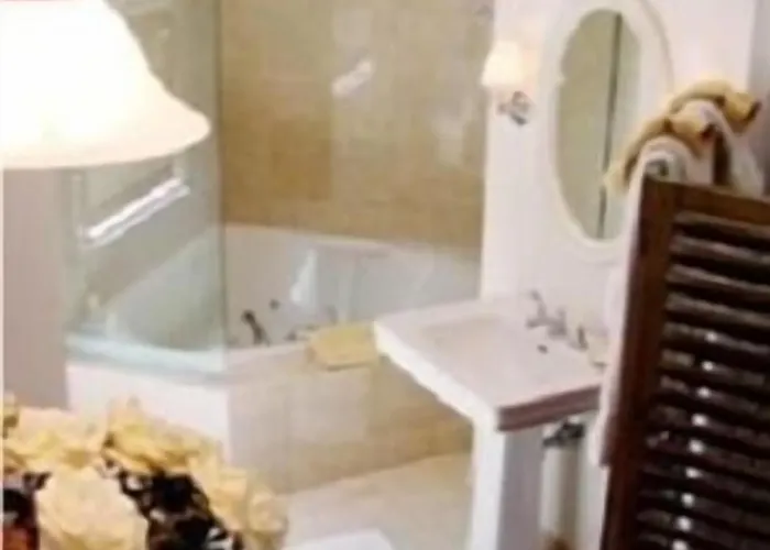 Harvey House Bed and breakfast 3*