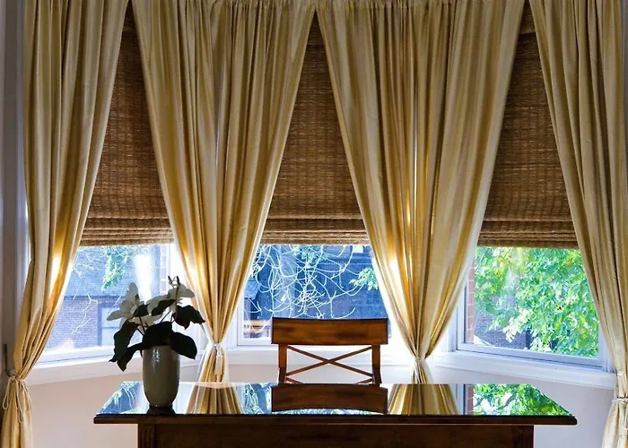 Harvey House 3* Oak Park