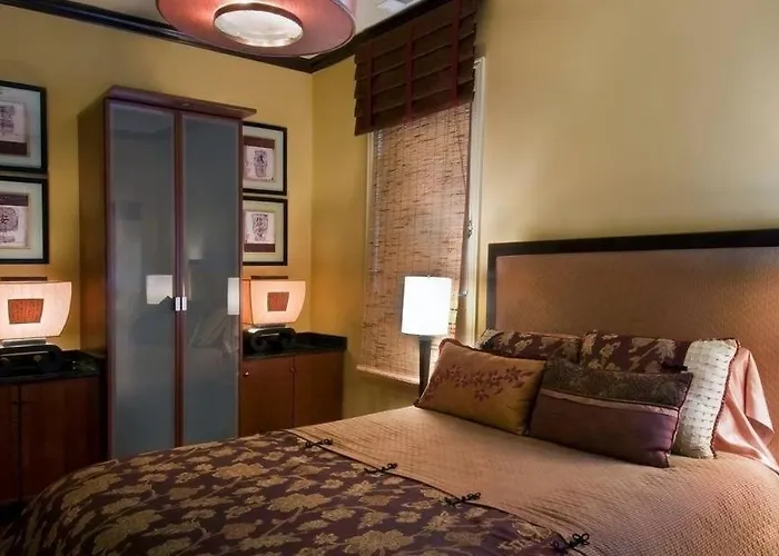 Bed & Breakfast Harvey House