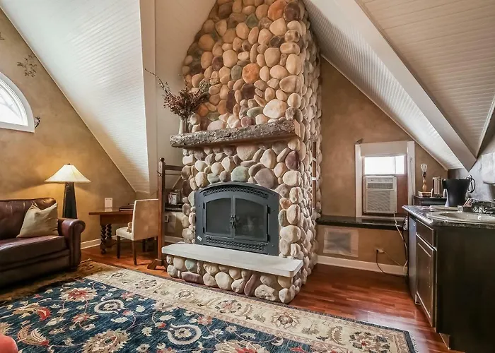 Harvey House Bed & Breakfast